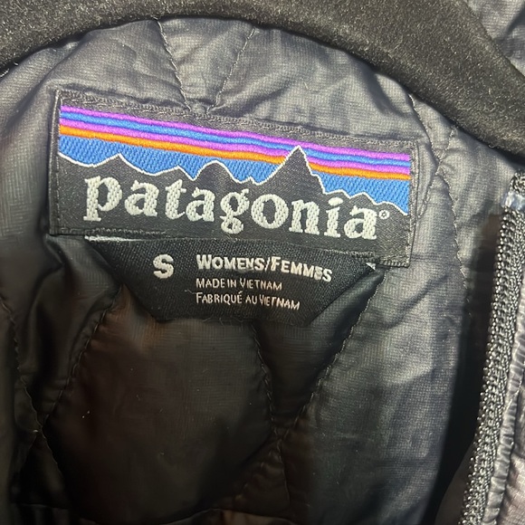Patagonia Women's Jacket - Picture 3 of 6